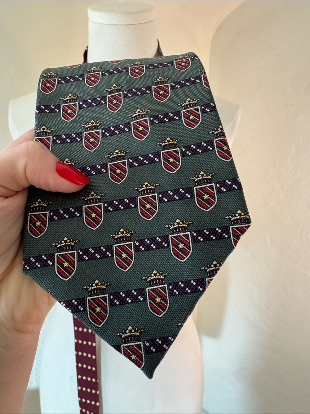 Tommy Hilfiger Green Crest Silk Tie with Red and Navy Accents